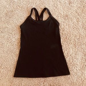 Lululemon black tank euc size 8
